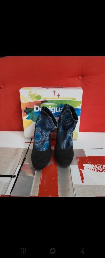 Boots desigual 37, Enlèvement, Comme neuf