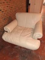 Grand fauteuil en cuir, Maison & Meubles, Fauteuils, Très comfortable, 125 à 150 cm, Enlèvement, Utilisé