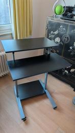 Bureau / Station de travail BONTEC, Enlèvement, Réglable en hauteur, Comme neuf, Bureau debout