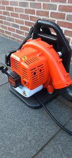 benzine bladblazer met  nog garantie 1 jaar, Tuin en Terras, Ophalen, Benzine, Ruggedragen, Zo goed als nieuw
