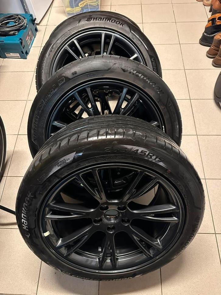 Tesla Gemini Dark 19inch zomerset - ZGAN, Auto-onderdelen, Banden en Velgen, Banden en Velgen, Zomerbanden, 19 inch, 255 mm, Personenwagen