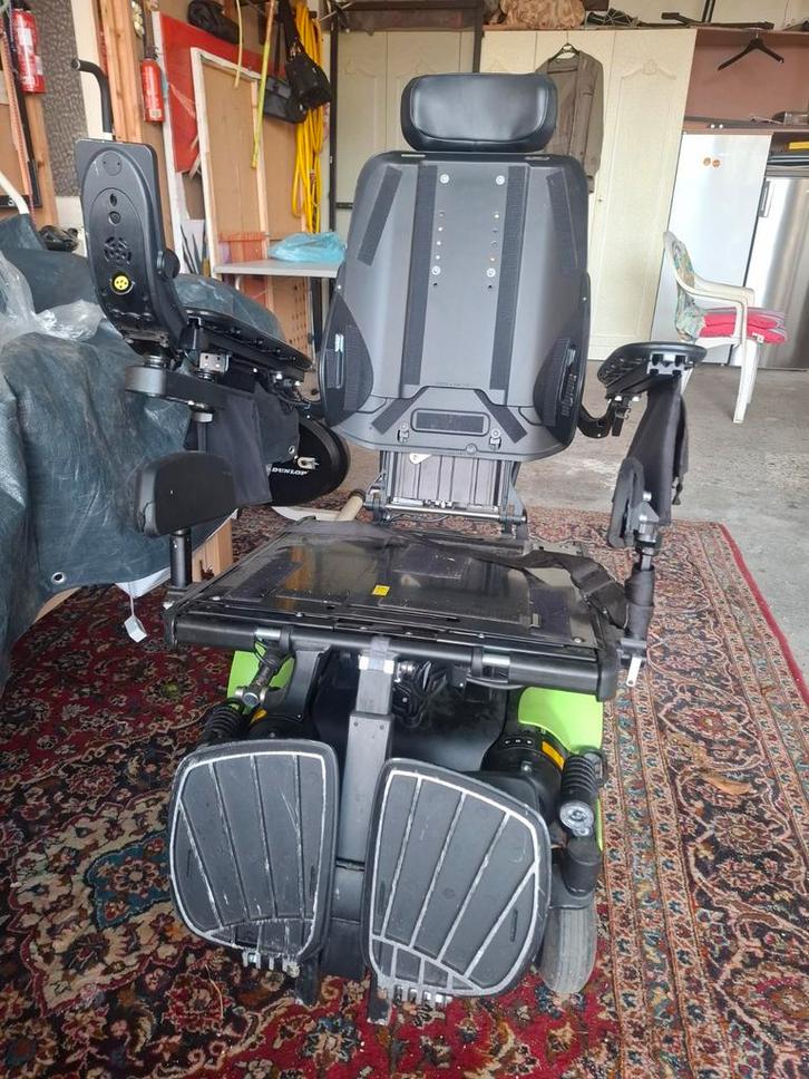 Elektrische rolstoel Corpus m3, Diversen, Rolstoelen, Elektrische rolstoel, Ophalen of Verzenden