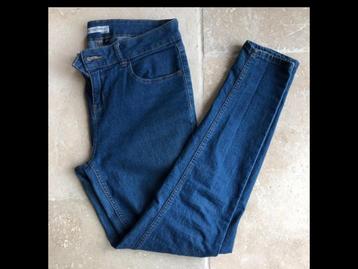 Kiabi jeans voor dames beschikbaar voor biedingen