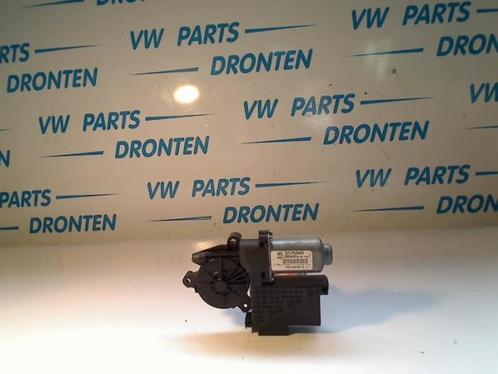 Moteur de vitre portière d'un Volkswagen Polo, Autos : Pièces & Accessoires, Carrosserie & Tôlerie, Volkswagen, Utilisé, 3 mois de garantie