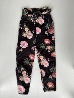 Luchtige zwarte 7/8 zomerbroek met bloemenprint (Moggy's), Kleding | Dames, Zwart, Ophalen of Verzenden, Zo goed als nieuw, Moggy's