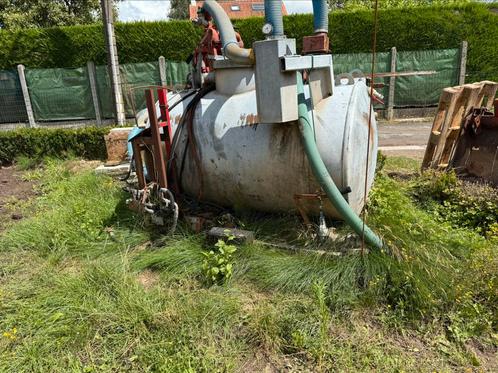 Afvoertank voor watertank, Zakelijke goederen, Landbouw | Werktuigen, Ophalen