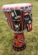Afrikaanse Djembe +bijhorende zak +afrikaanse beeldtjes, Muziek en Instrumenten, Ophalen, Nieuw, Melodische percussie