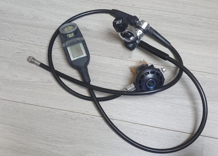 Ademautomaat Scubapro & Suunto console + Kompas, Watersport en Boten, Duiken, Gebruikt, Duikcomputer, Ophalen