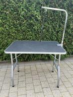 Honden trimtafel, Enlèvement