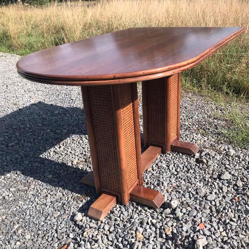Vintage tafel hout (beechwood) en rotan - afhalen eind april, Antiek en Kunst, Antiek | Meubels | Tafels, Ophalen