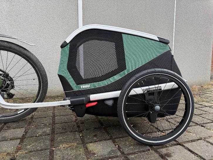 Remorque à vélo Thule Bexey pour chiens, Vélos & Vélomoteurs, Accessoires vélo | Remorques, Comme neuf, Remorque pour chien, 20 à 40 kg