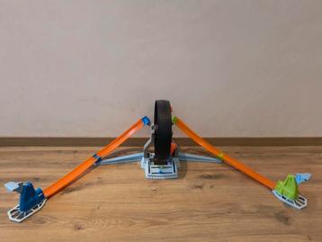 Hot Wheels Super Stunt Rad beschikbaar voor biedingen