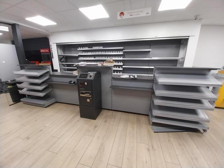 Meubilair voor kranten-, voedingswinkel of pop-up winkel, Zakelijke goederen, Kantoor en Winkelinrichting | Winkel en Inventaris