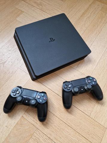 Console PS4 Slim 1TB Noir + 2 manettes + FIFA 18  beschikbaar voor biedingen