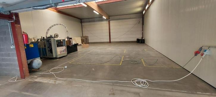 Magazijn te huur te Denermonde, Zakelijke goederen, Bedrijfs Onroerend goed, Bedrijfsruimte, Huur