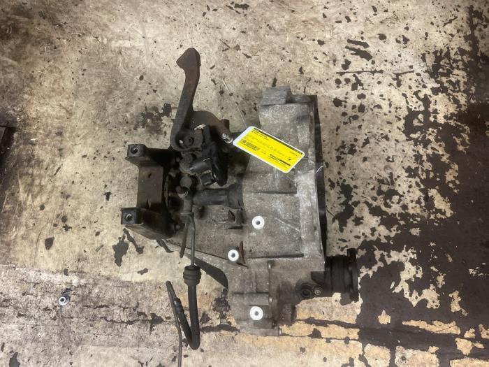 Versnellingsbak van een Volkswagen Polo, Auto-onderdelen, Transmissie en Toebehoren, Volkswagen, Gebruikt, 3 maanden garantie