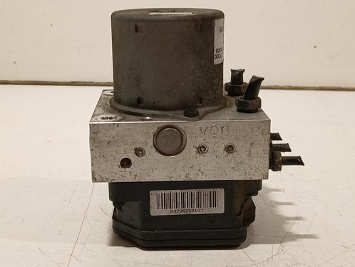 ABS POMP Hyundai iX35 (LM) (b16gag1f1429b13-), Auto-onderdelen, Overige Auto-onderdelen, Hyundai, Gebruikt