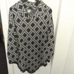 M.&S. mode Grijze trui-stola Maat: 40/42 Prijs: € 2, Maat 38/40 (M), M.&S. mode, Ophalen of Verzenden, Zo goed als nieuw