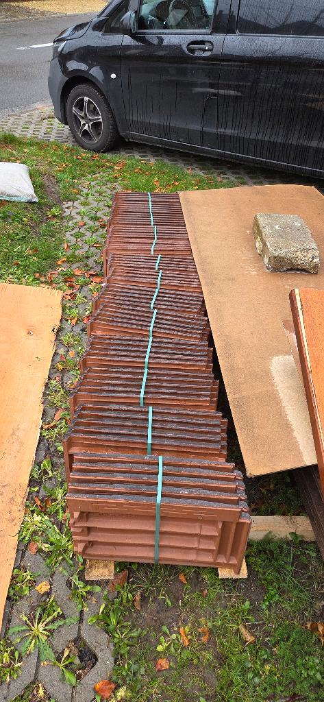 Koramic Actua 10 Antraciet mat, Doe-het-zelf en Bouw, Dakpannen en Dakbedekking, Nieuw, Dakpannen, Overige materialen, Zwart, Minder dan 5 m²