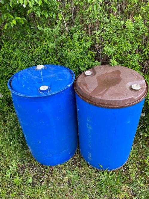 blauwe vaten/regentonnen, Tuin en Terras, Overige Tuin en Terras, Gebruikt, Ophalen