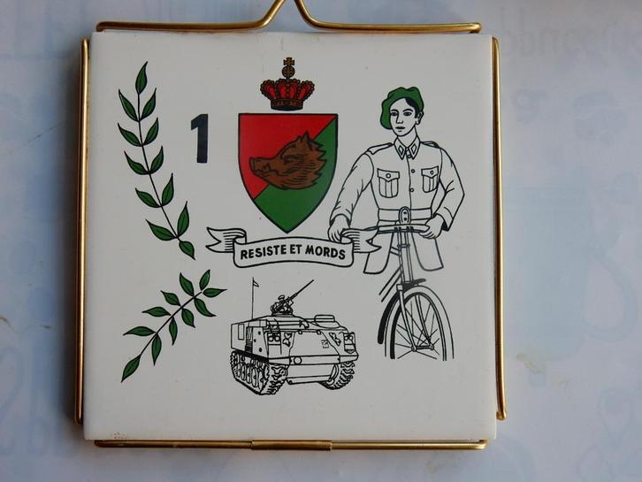 Militaria keramiek 1e Ardense jager –chasseur ardennais, Verzamelen, Militaria | Algemeen, Landmacht, Overige typen, Ophalen of Verzenden