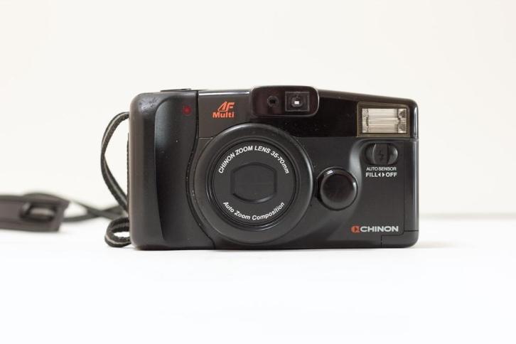 Chinon auto 4001 point and shoot film camera, Audio, Tv en Foto, Fotocamera's Analoog, Zo goed als nieuw, Compact, Overige Merken