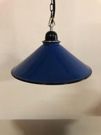 Belle lampe suspendue en émail bleu, Antiquités & Art, Enlèvement ou Envoi