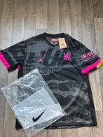 Chelsea 24/25 third shirt, Sport en Fitness, Voetbal, Maat XL, Ophalen of Verzenden, Nieuw, Shirt