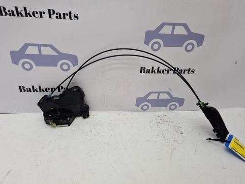 Deurslot Mechaniek 2Deurs links van een Suzuki Grand Vitara, Auto-onderdelen, Carrosserie, Suzuki, Gebruikt, 3 maanden garantie