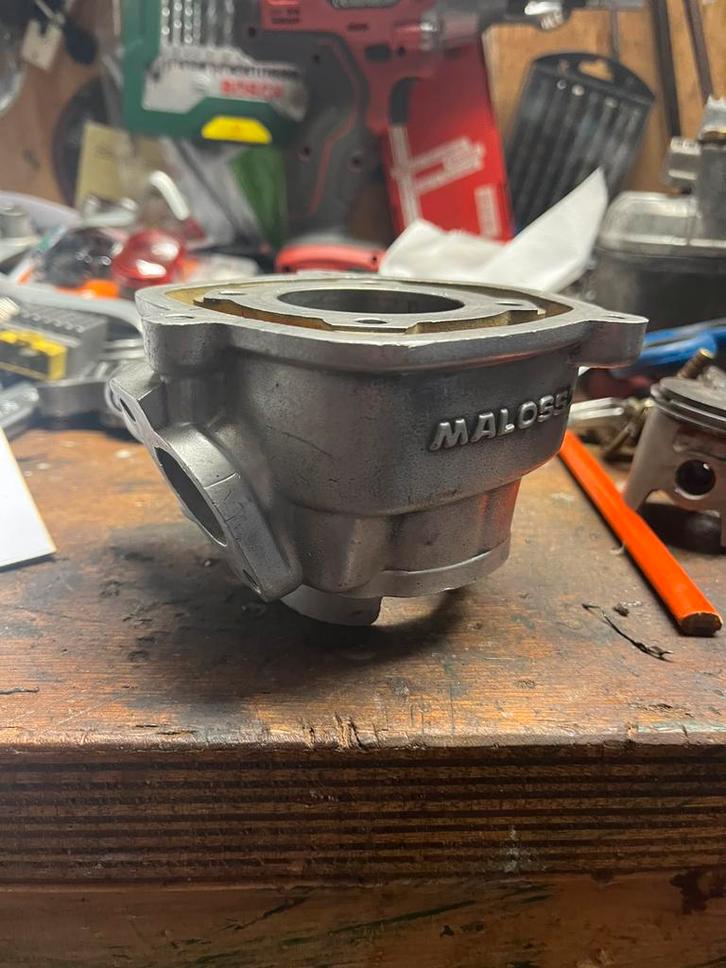 Mallosi mhr speed cilinder voor minaireli horizontaal., Fietsen en Brommers, Brommeronderdelen | Algemeen, Gebruikt, Cilinder