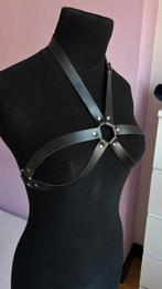 Harnais sexy semi cuir, Vêtements | Femmes, Autre, Envoi, Neuf