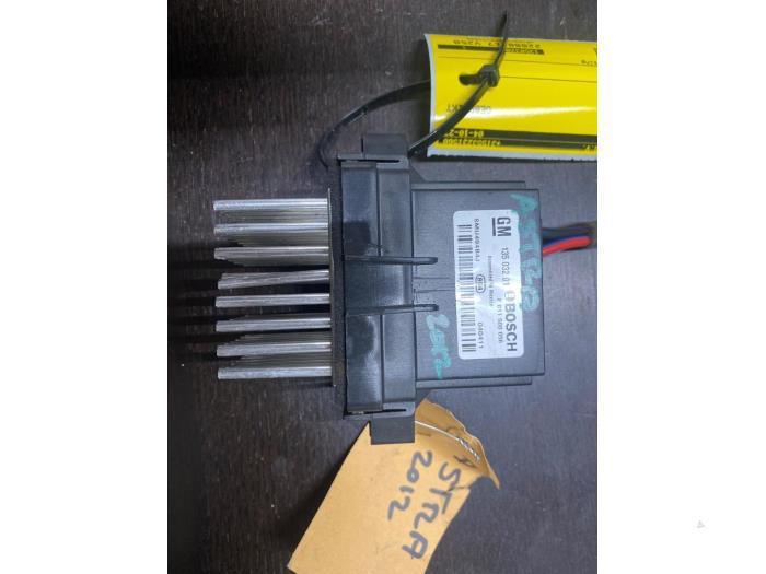 Kachel Weerstand van een Opel Astra, Auto-onderdelen, Airco en Verwarming, Opel, Gebruikt, 3 maanden garantie, Ophalen of Verzenden