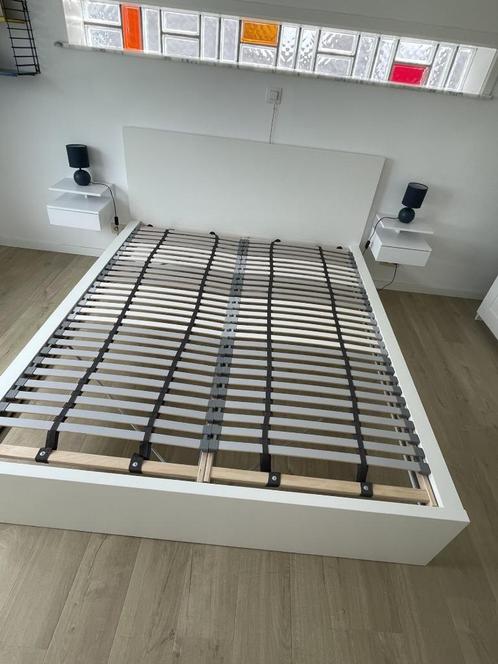 bed 160 x 200 incl beddenbodem, Huis en Inrichting, Slaapkamer | Bedden, Zo goed als nieuw, Tweepersoons, 160 cm, 200 cm, Hout