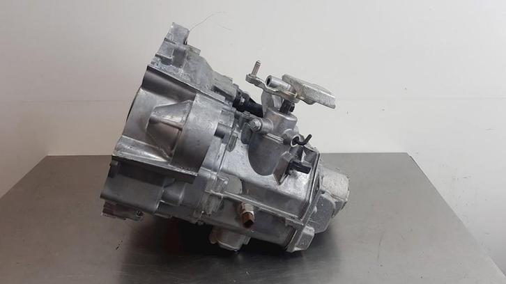 BOITE DE VITESSES MANUELLE Volkswagen Golf VII (AUA), Autos : Pièces & Accessoires, Transmission & Accessoires, Volkswagen, Utilisé