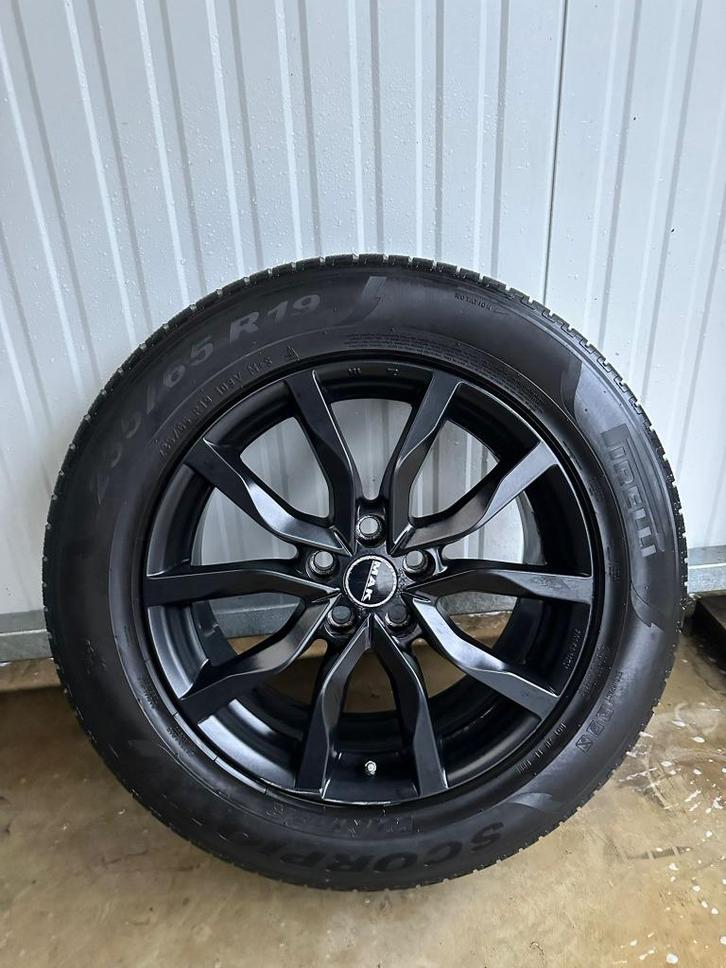 Range Rover Sport velgen 19” + winterbanden (MAK, zwart), Auto-onderdelen, Banden en Velgen, Banden en Velgen, Winterbanden, 19 inch