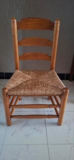 Oud stoeltje met biezen zitting, Antiek en Kunst, Ophalen