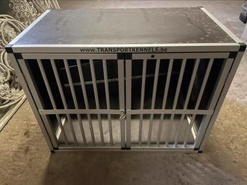 Grote auto hondenbench 92 x 80 x 70h beschikbaar voor biedingen