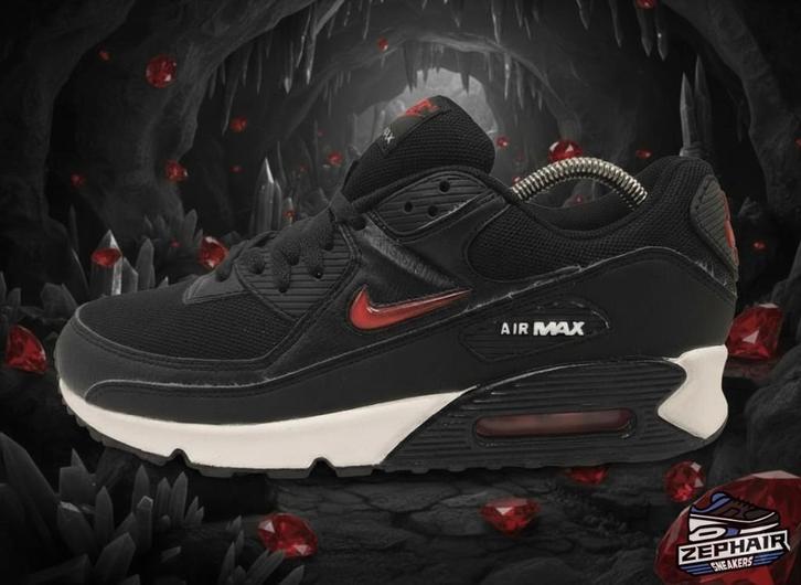 Nike Air Max 90 Jewel 'Bred' EU45.5 2023, Kleding | Heren, Schoenen, Gedragen, Sneakers, Zwart, Ophalen of Verzenden