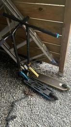 Stunt steps, Vélos & Vélomoteurs, Enlèvement, Comme neuf