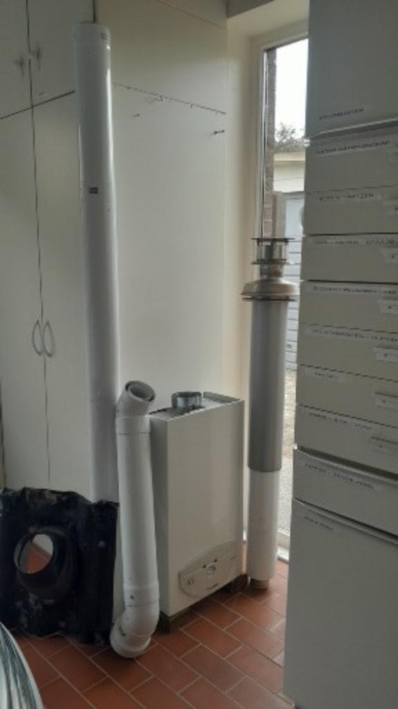 Junkers doorstromer, Doe-het-zelf en Bouw, Chauffageketels en Boilers, Gebruikt, Geiser, Aardgas, 6 t/m 10 jaar oud, Ophalen