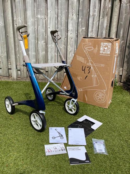 Carbon ultralight rollator (by Acre) Compact - splinternieuw, Diversen, Rollators, Nieuw, Lichtgewicht, Opvouwbaar, Ophalen