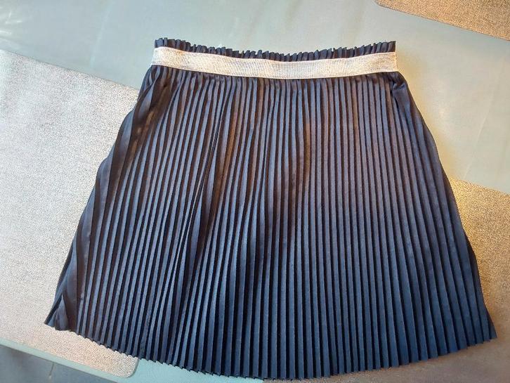 Donkerblauw plooirokje/zilver maat 122 Bel&Bo., Kinderen en Baby's, Kinderkleding | Maat 122, Zo goed als nieuw, Meisje, Jurk of Rok