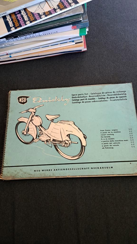 NSU quickly1957handleiding boek, super fox, NSU prima,cavali, Fietsen en Brommers, Handleidingen en Instructieboekjes, Zo goed als nieuw