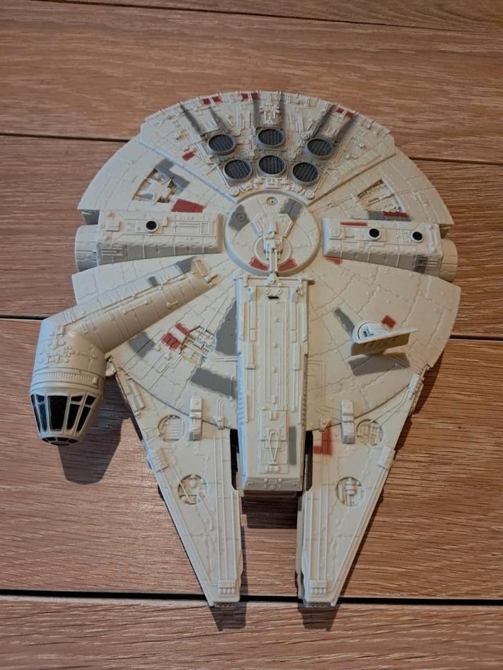 Replica van de Star Wars Millennium Falcon, Verzamelen, Star Wars, Zo goed als nieuw, Replica, Ophalen of Verzenden