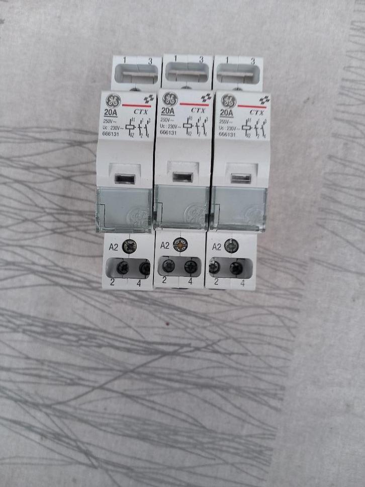 Schakelaar GE CTX 20A 666131, Doe-het-zelf en Bouw, Elektriciteit en Kabels, Zo goed als nieuw, Schakelaar, Ophalen of Verzenden