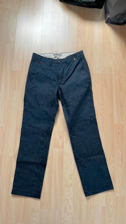 Chino Le Fabuleux Marcel de Bruxelles maat S - nieuw, Kinderen en Baby's, Kinderkleding | Maat 176, Nieuw, Jongen, Broek, Ophalen of Verzenden