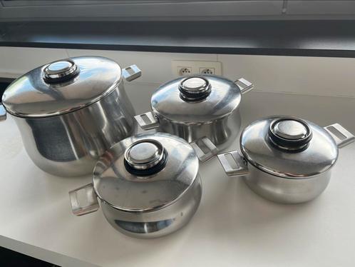 Demeyere set 4 kookpotten, Huis en Inrichting, Keuken | Potten en Pannen, Gebruikt, Ophalen of Verzenden