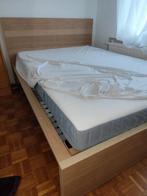 Bed en matras van 160x200 cm, Huis en Inrichting, Slaapkamer | Complete slaapkamers, Ophalen