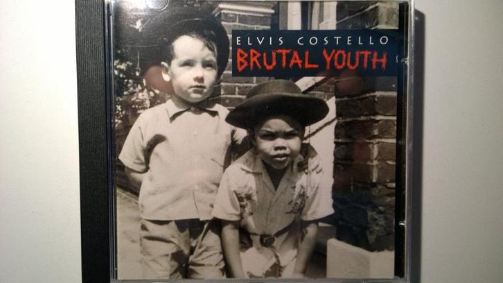 Elvis Costello - Brutal Youth, Cd's en Dvd's, Cd's | Rock, Zo goed als nieuw, Poprock, Ophalen of Verzenden