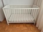 Kinderbedje met matras, Ophalen, Gebruikt